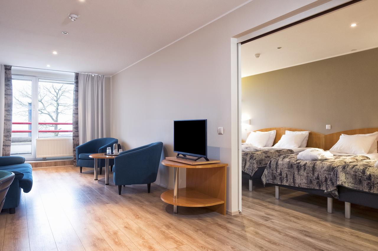 Pirita Marina & 3*